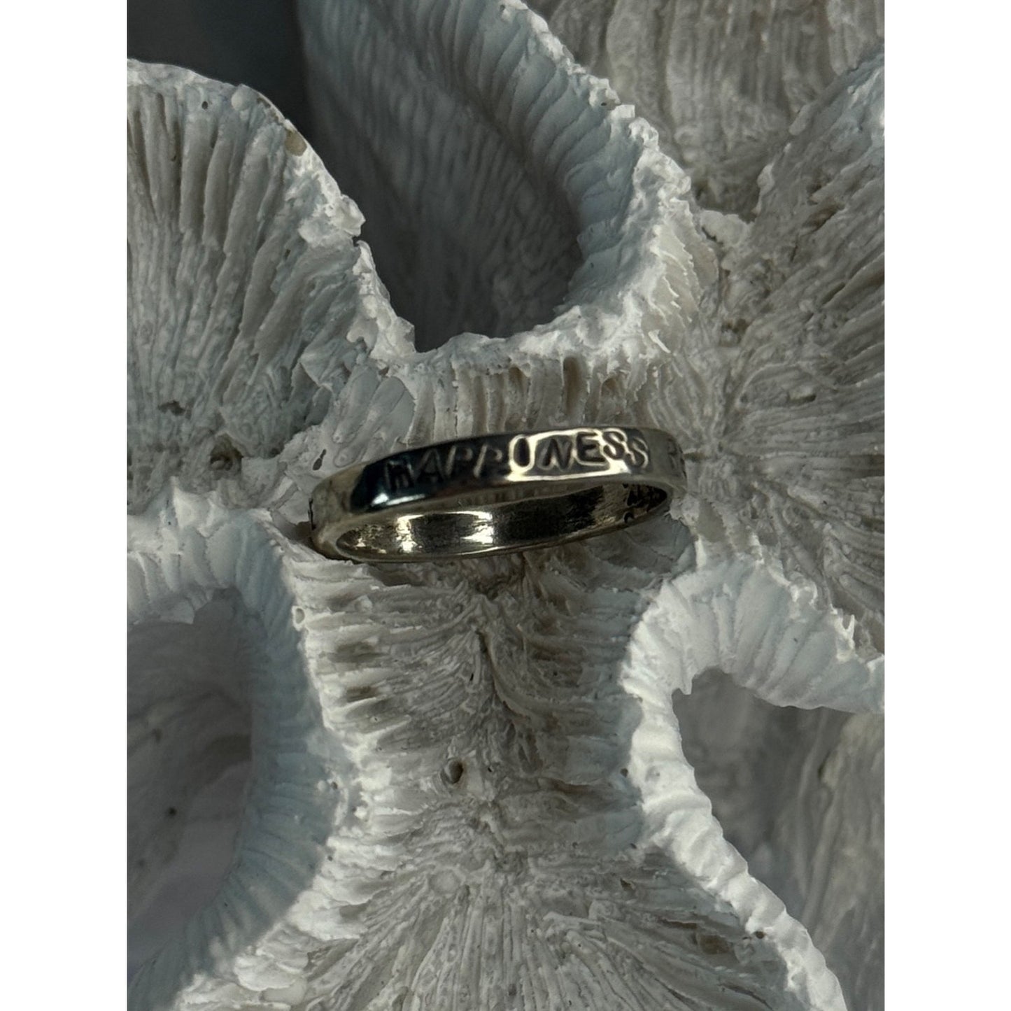 925 STERLING SILVER LOVE HAPPINESS PEACE MAGIC RING SIZE 8