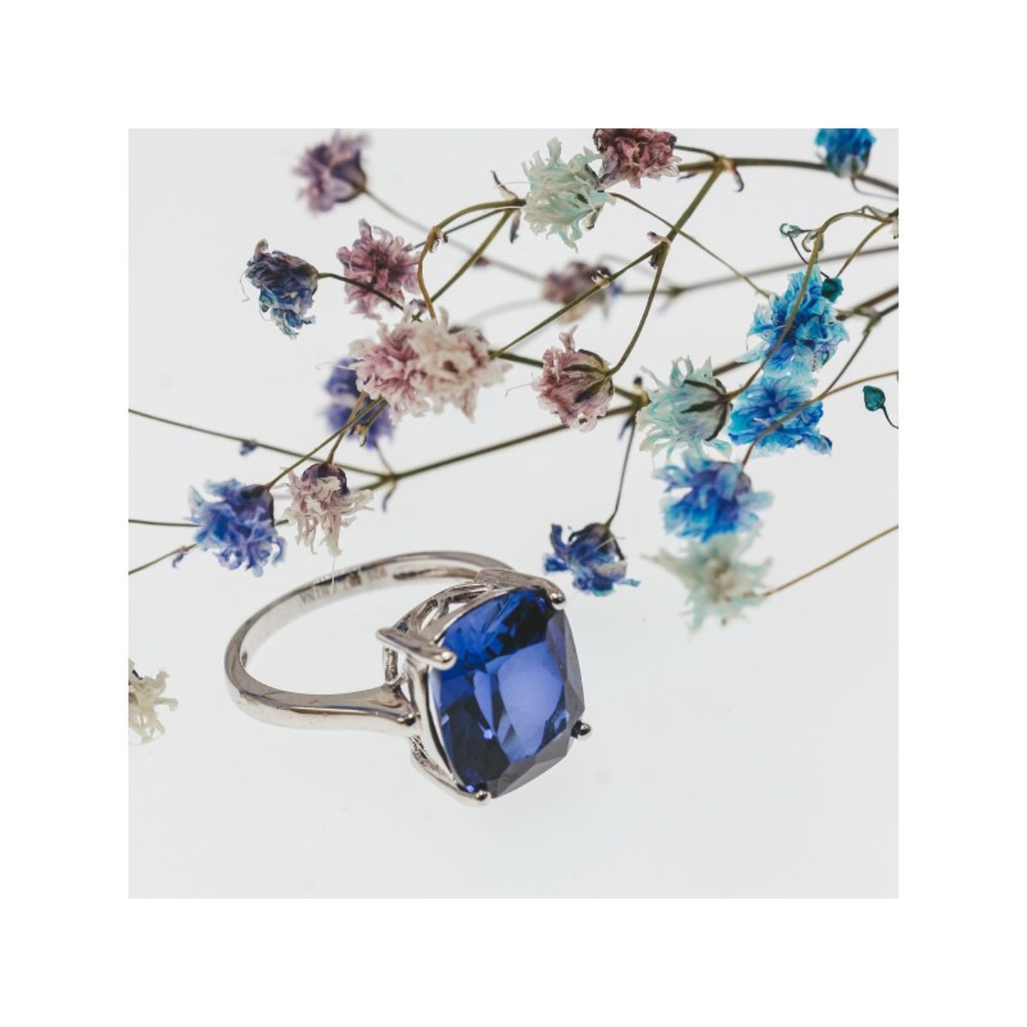 925 STERLING SILVER BLUE SAPPHIRE RING SIZE 6.5