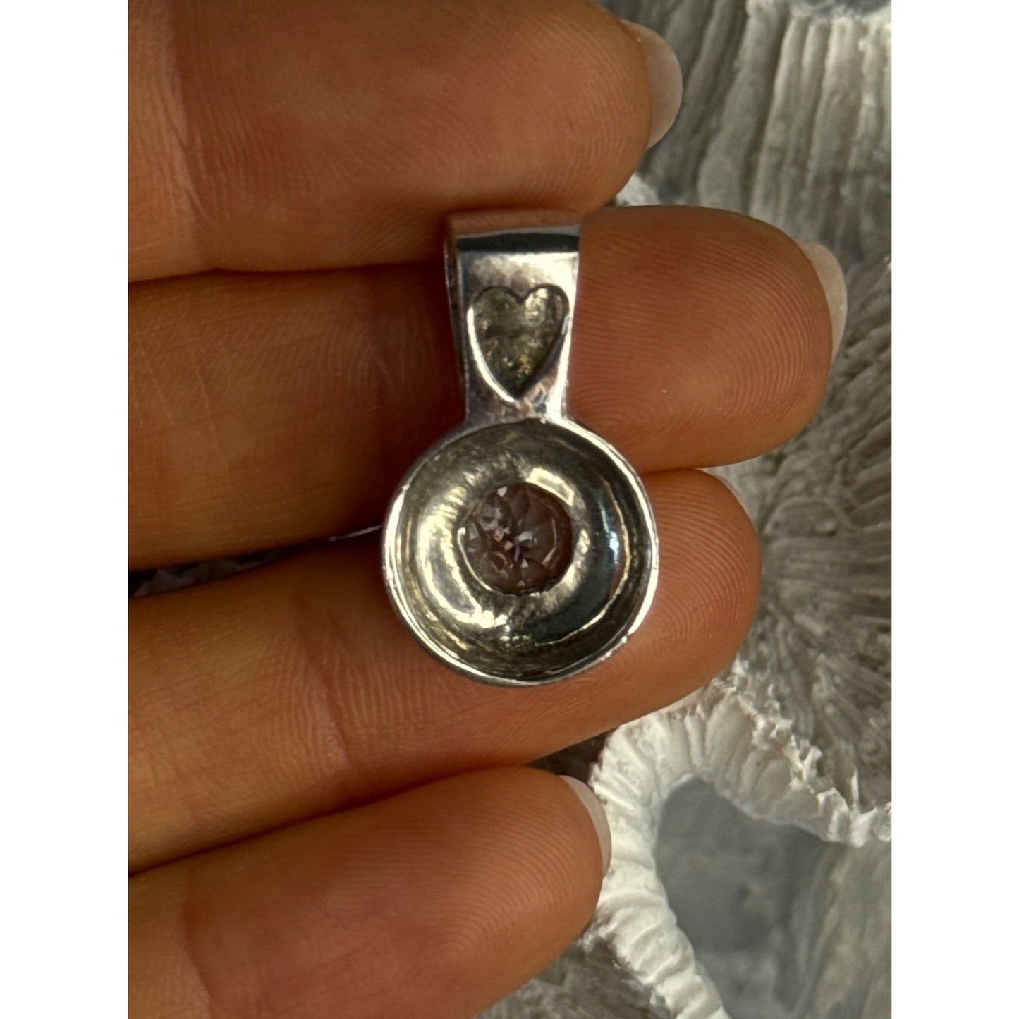 925 STERLING SILVER BLUE TOPAZ PENDANT LENGTH 1 INCH