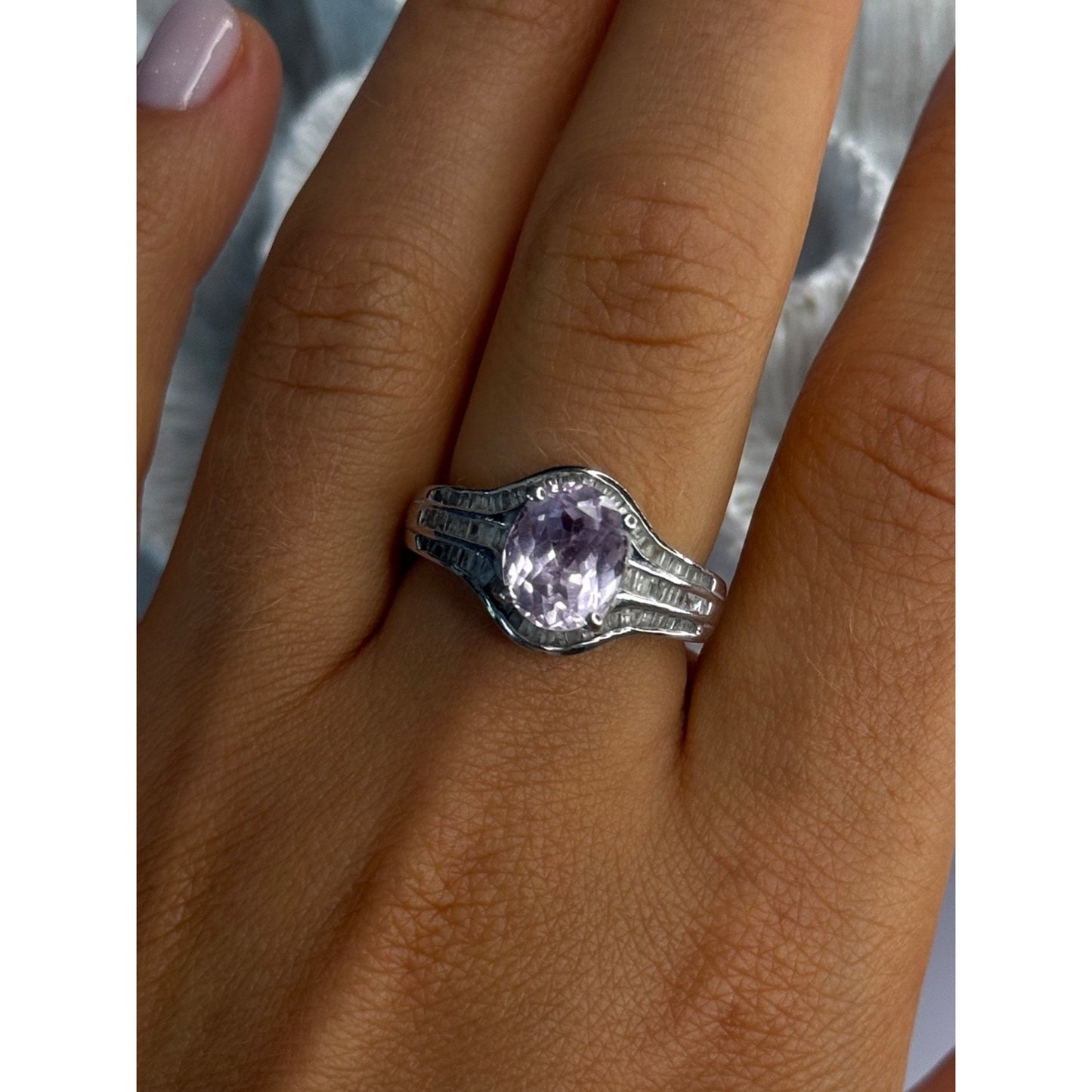 925 STERLING SILVER MORGANITE & BERYL RING SIZE 8
