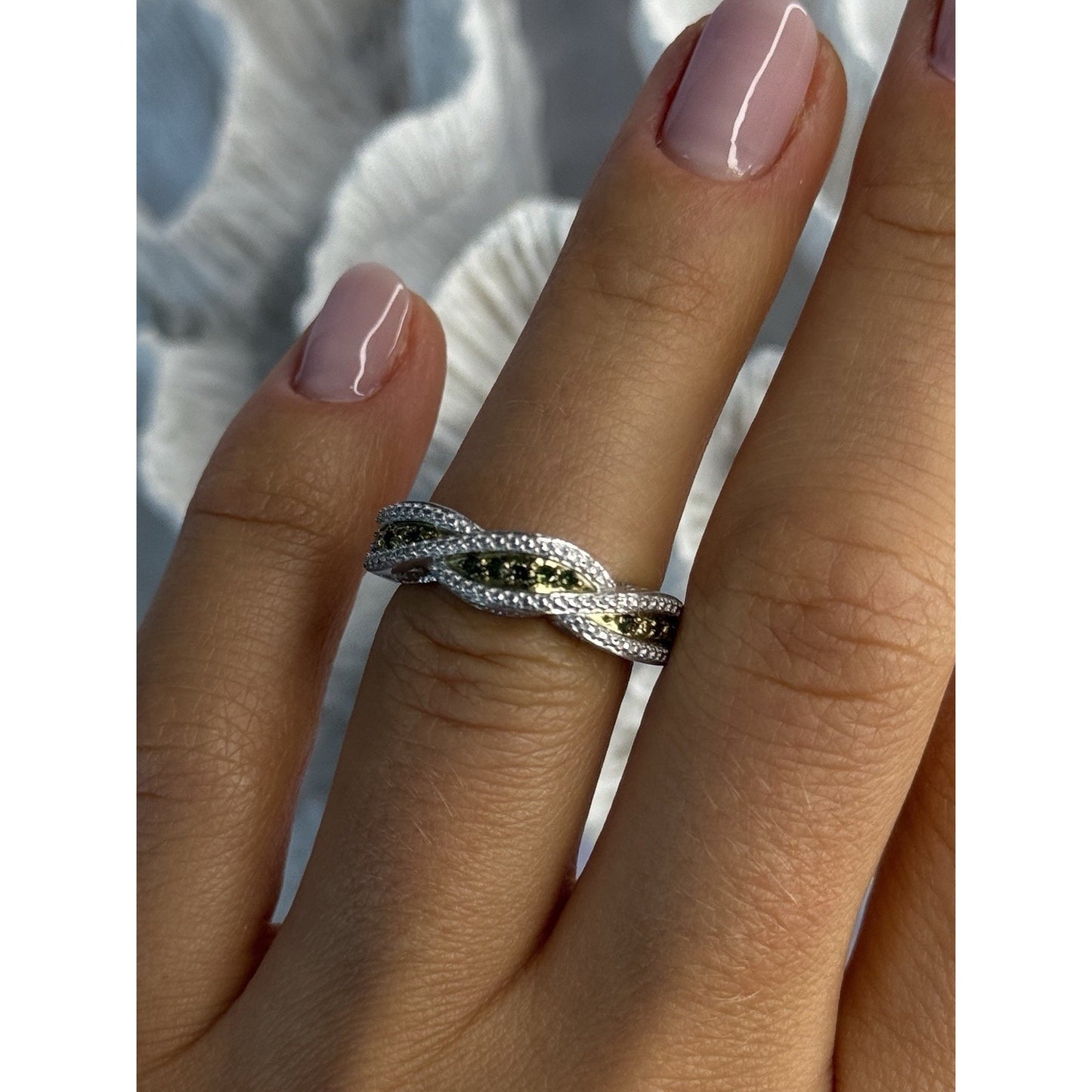 925 STERLING SILVER GOLD PART EMERALD RING SIZE 6