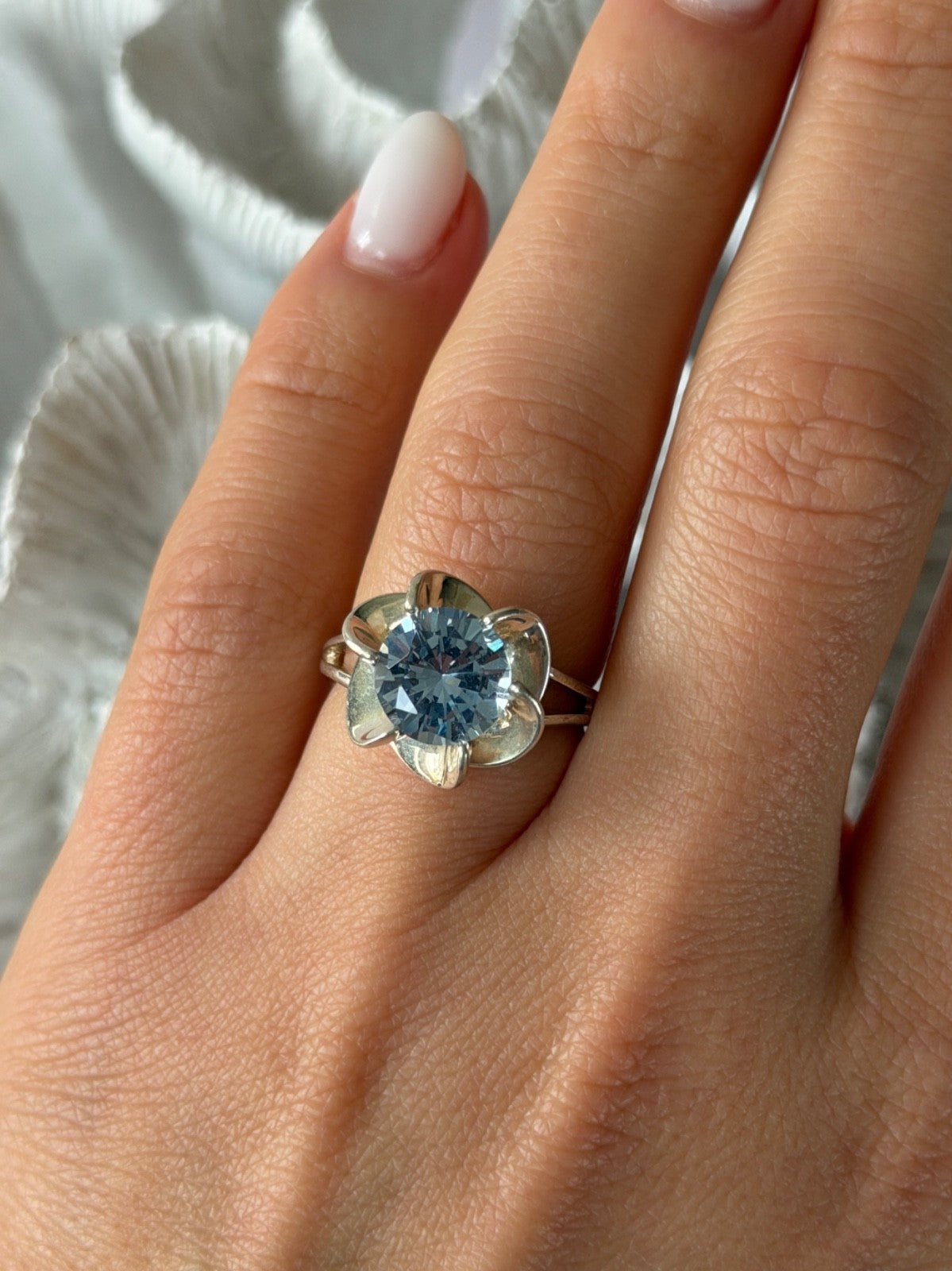 925 Sterling Silver Blue Cz Flower Ring Size 7
