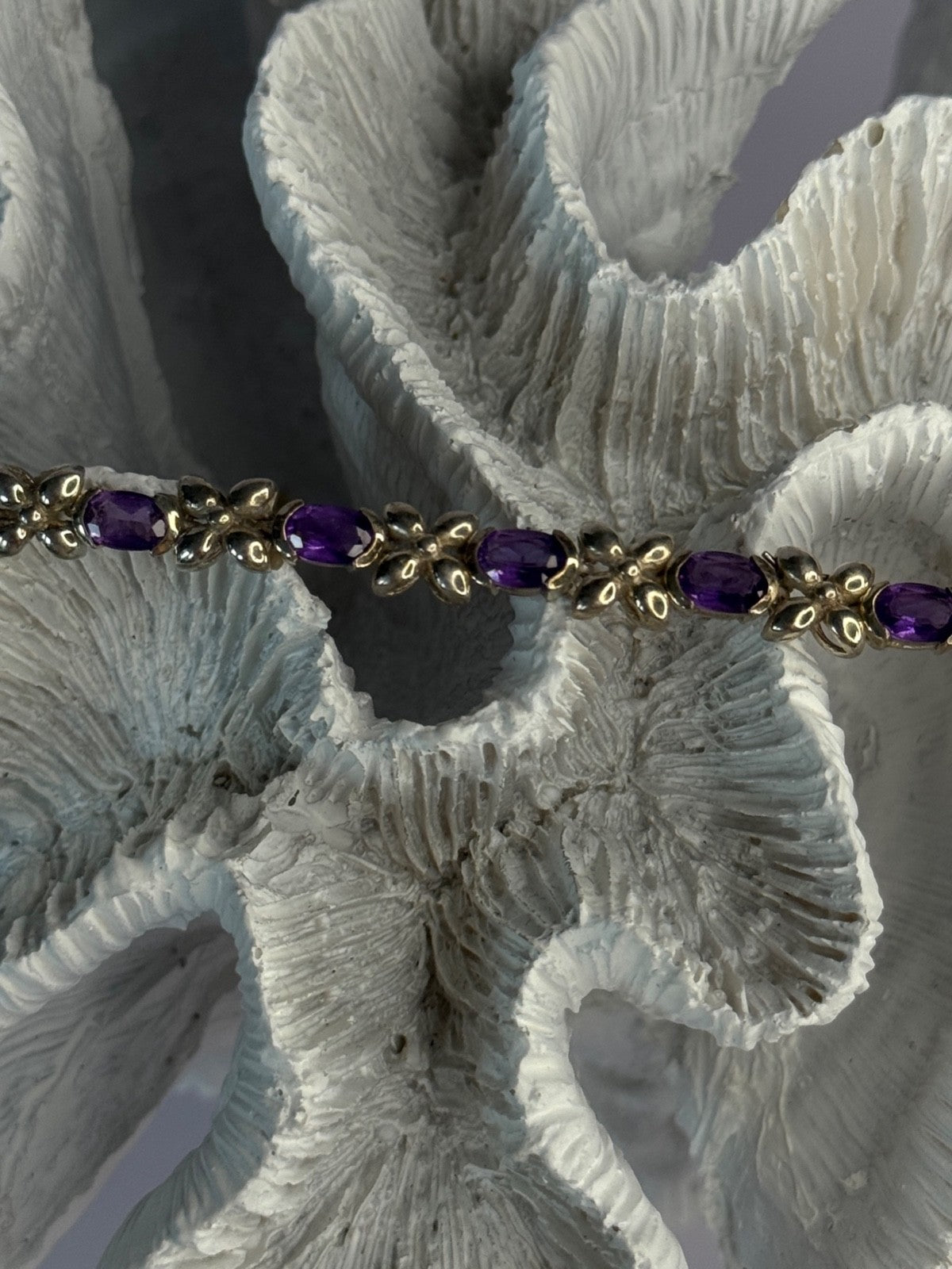 Lovely 925 Sterling Silver Amethyst Bracelet Length 7