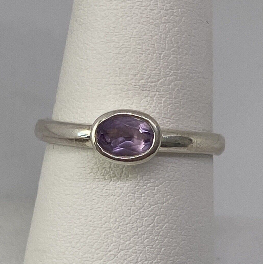 925 Sterling Silver Amethyst Ring Size 8