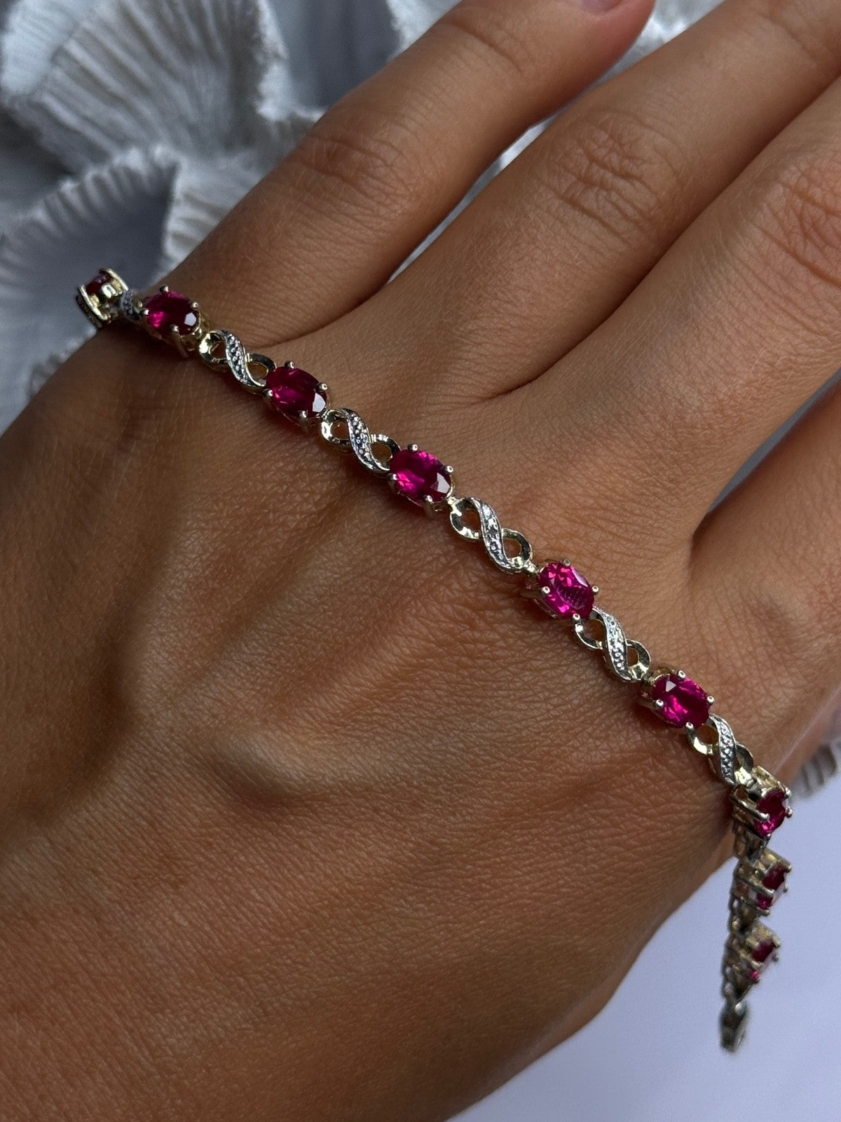 Lovely 925 Sterling Silver Ruby Bracelet Length 7