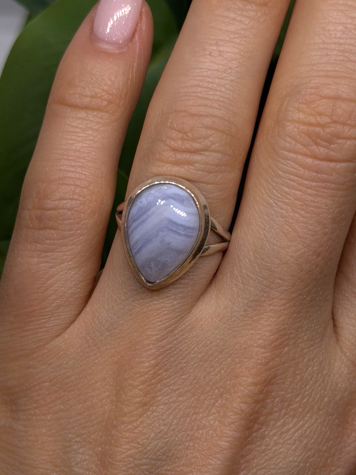 925 Sterling Silver Pear-Shaped Blue Lace Agate Ring Size 7.5