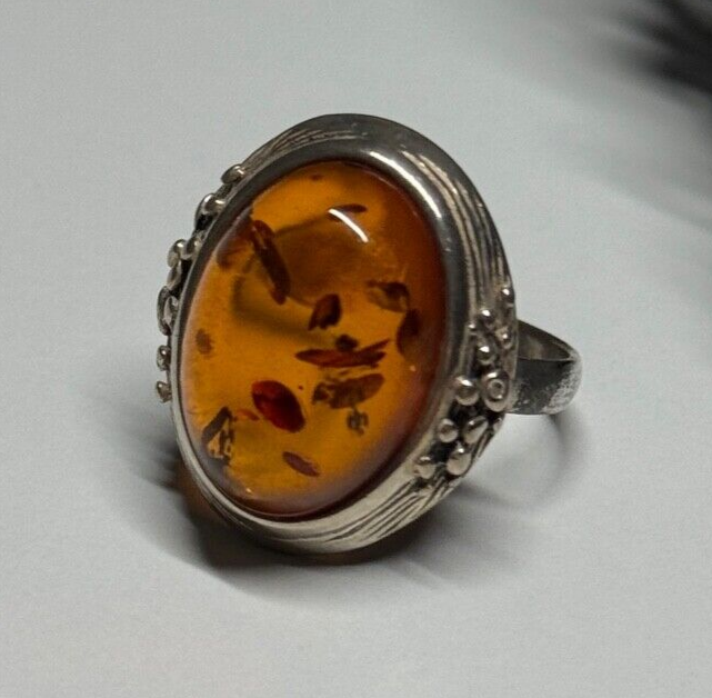925 Sterling Silver Amber Ring Size 6