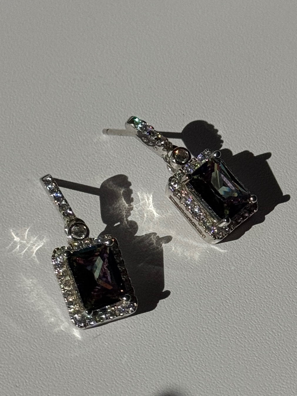 Shiny 925 Sterling Silver Alexandrite & Crystal Earrings