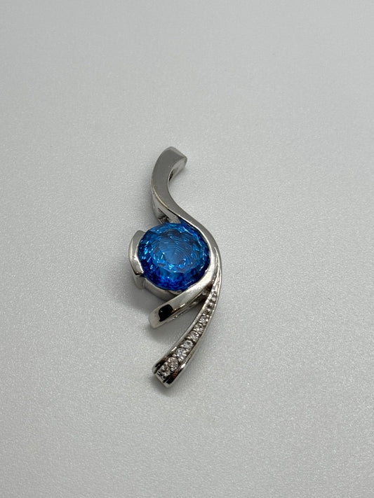 925 Sterling Silver CZ Pendant Lenght 45 mm