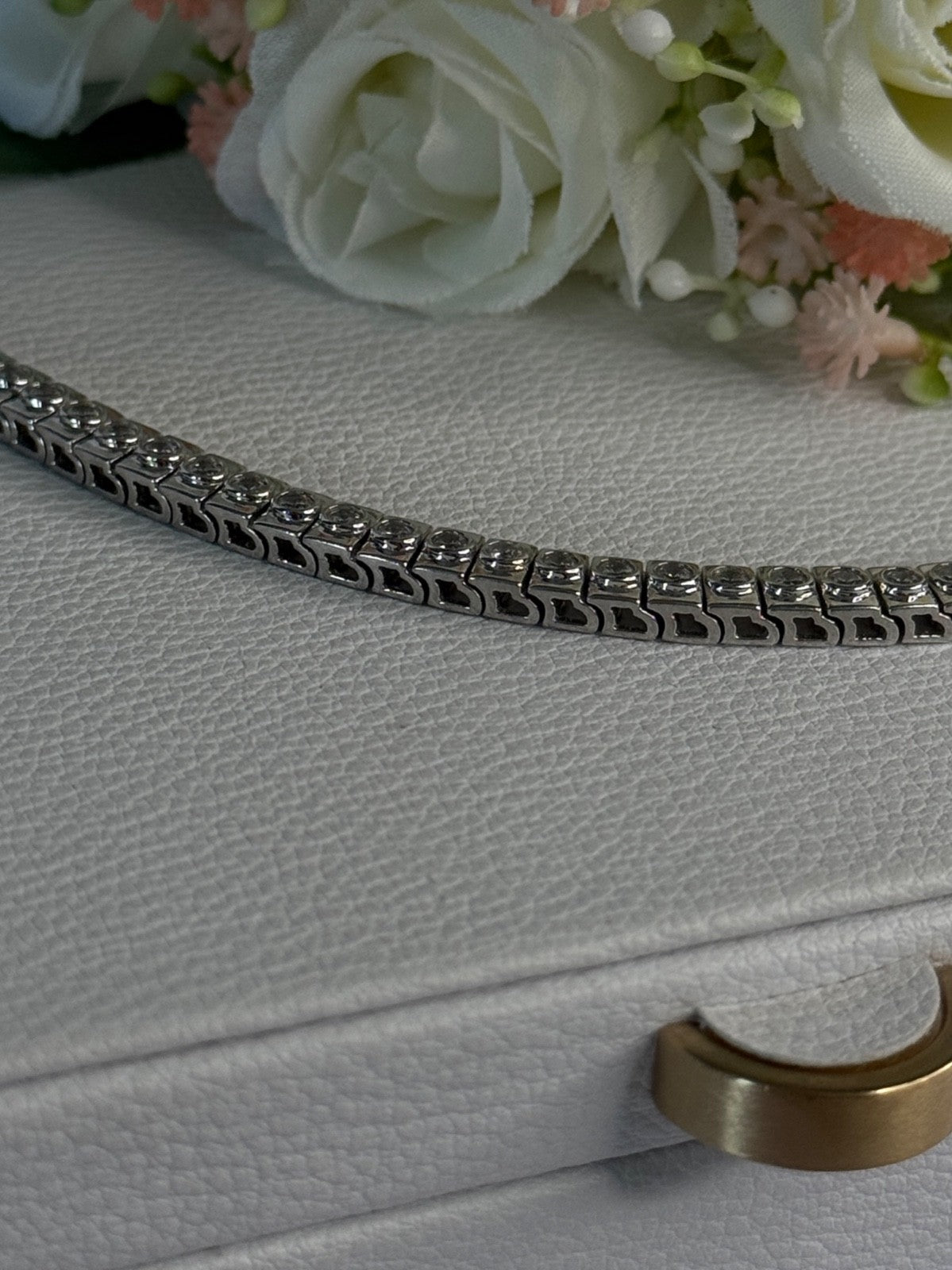 Elegant 925 Sterling Silver CZ Bracelet Length 7.5 Inch