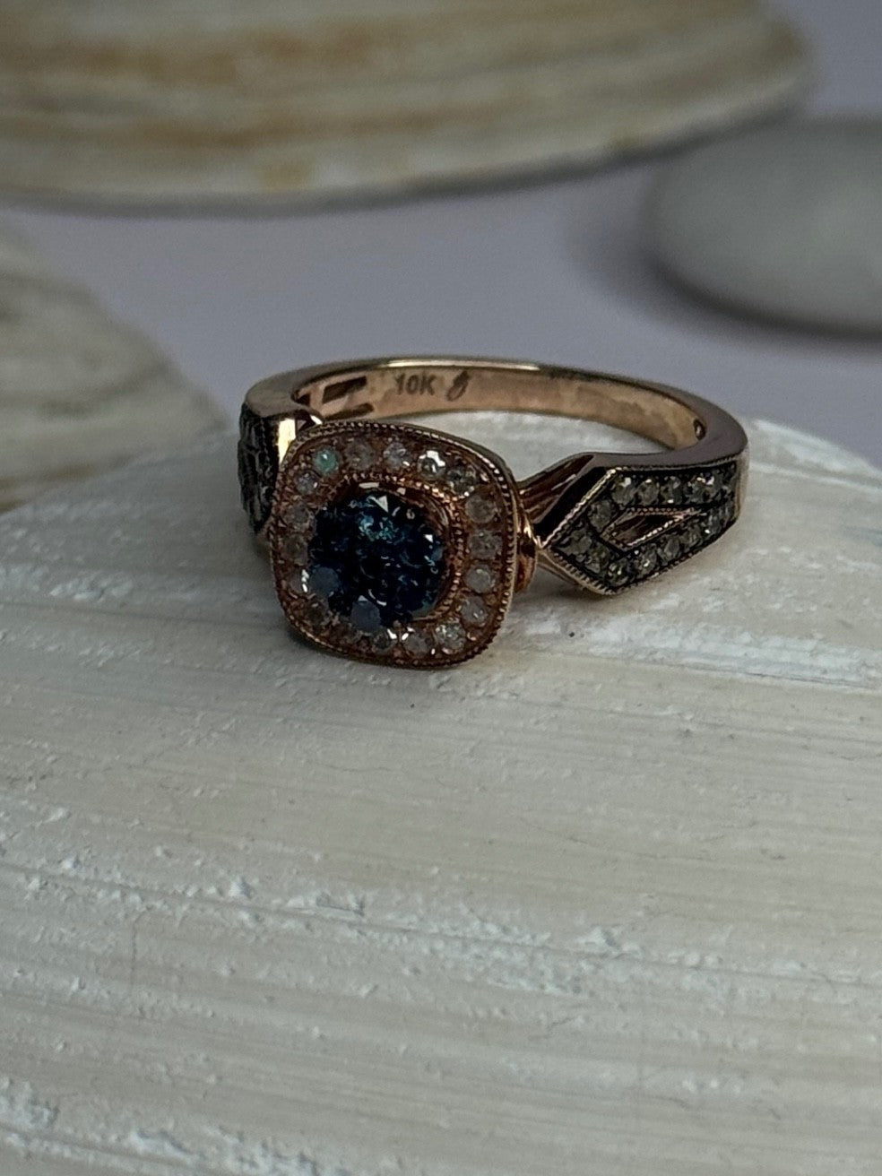 10K Rose Gold 0.5 Carat Clear & Teal Blue Dimond Ring Size 6