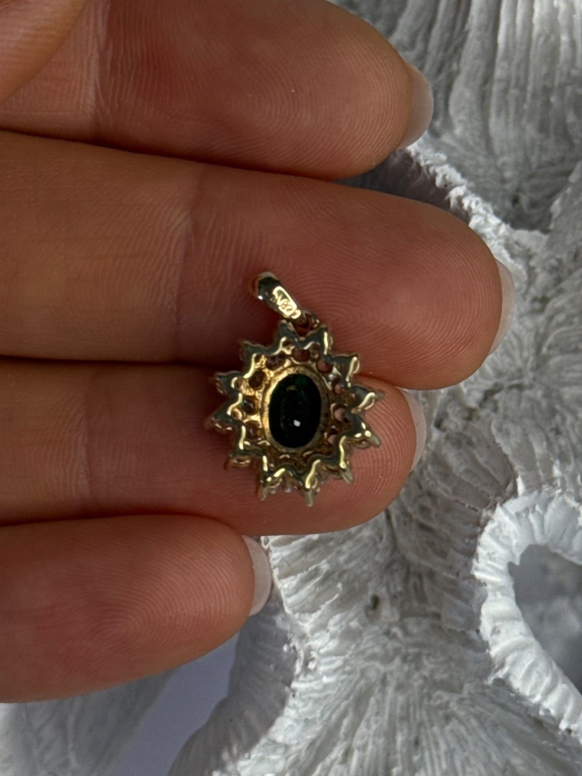 925 Sterling Silver Gold Plated Emerald & Beryl Pendant Length 0.80 Inch