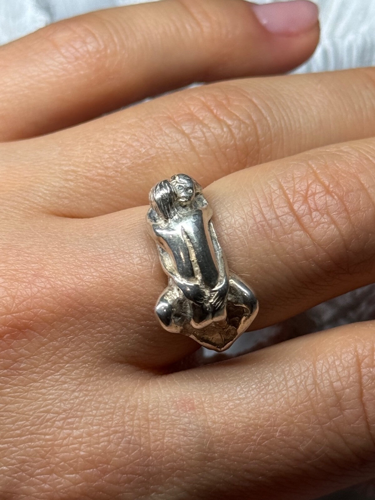 925 Sterling Silver Kamasutra Ring Size 7