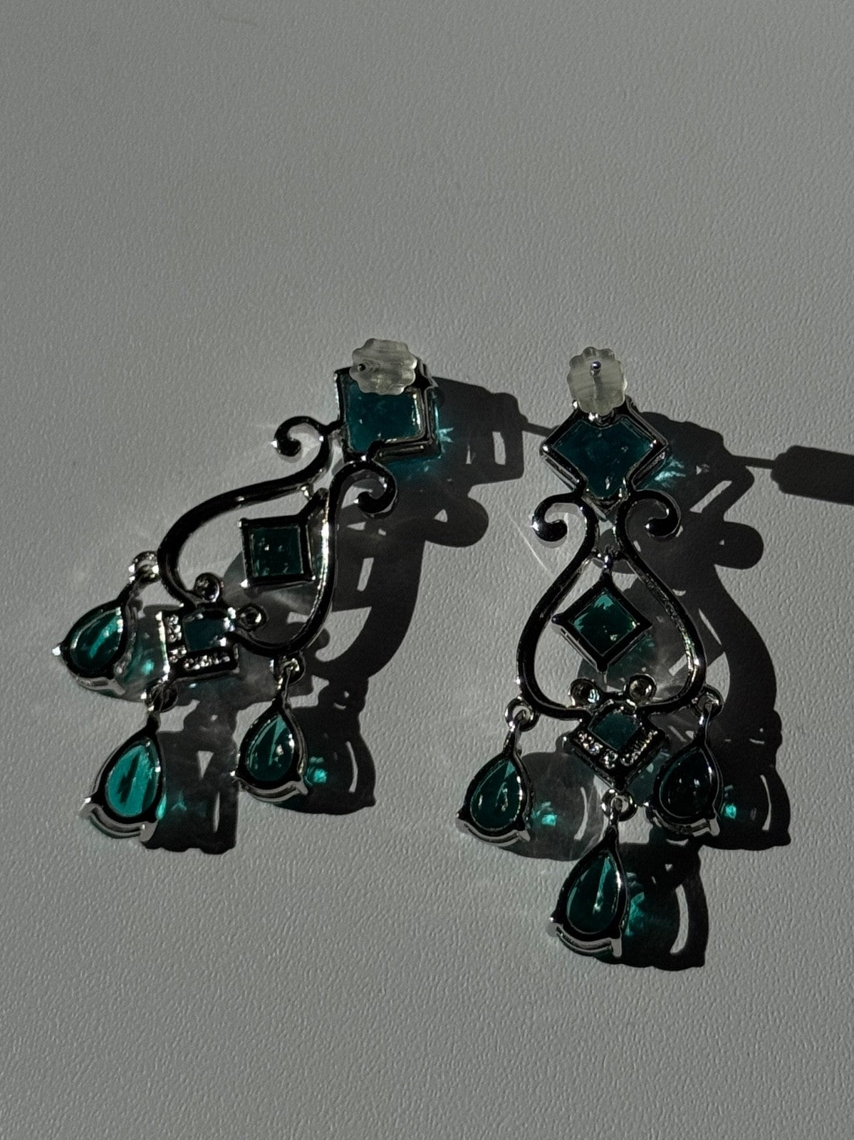 Shiny 925 Sterling Silver Aquamarine & Emerald Earrings