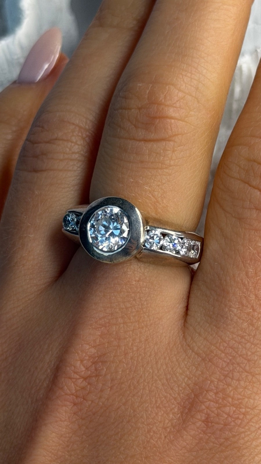 Elegant 925 Sterling Silver Cz Ring Size 8