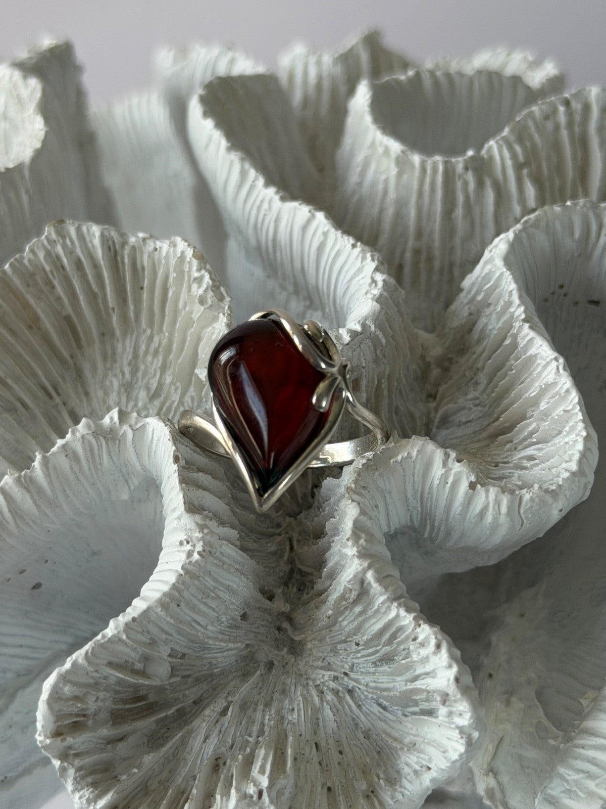 Beautiful Design 925 Sterling Silver Amber Ring Size 9
