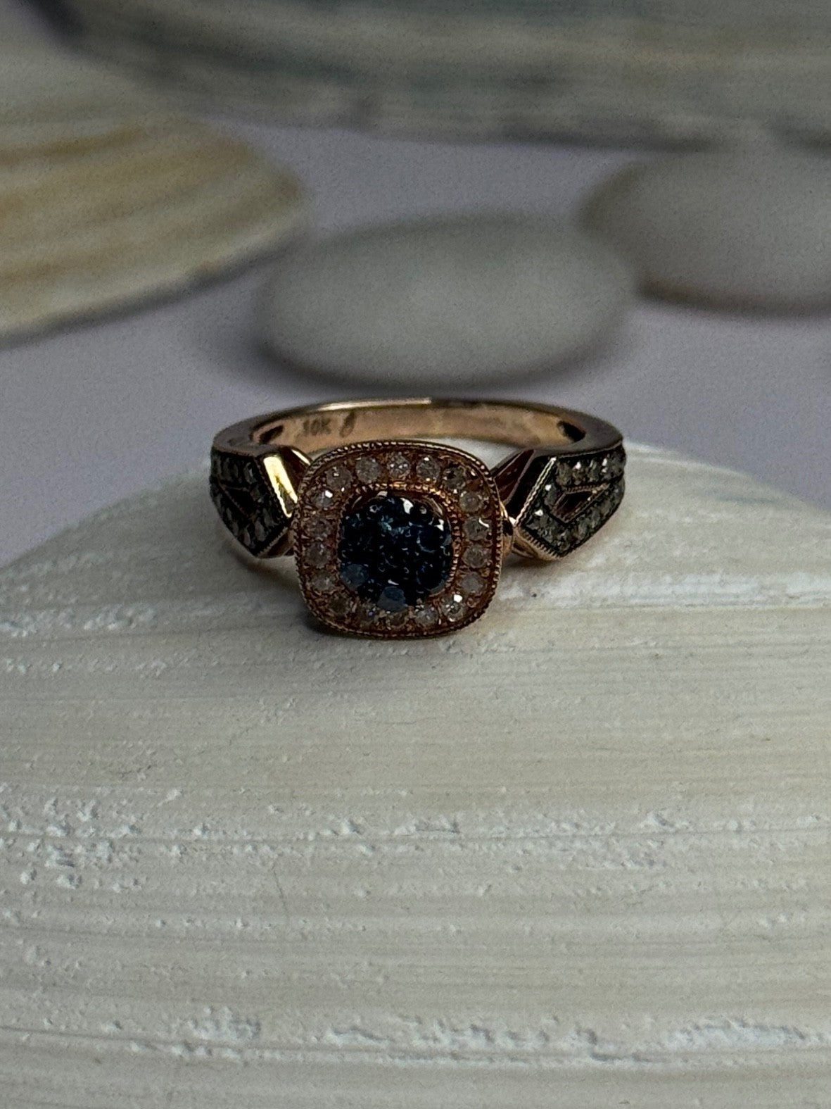 10K Rose Gold 0.5 Carat Clear & Teal Blue Dimond Ring Size 6
