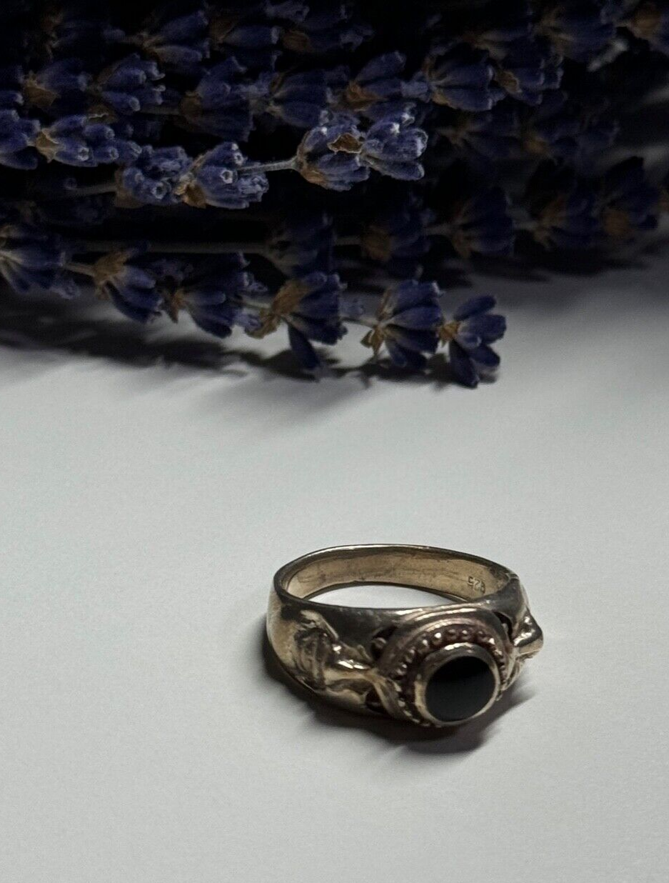 Vintage 925 Sterling Silver Black Enamel Face Ring Size 8