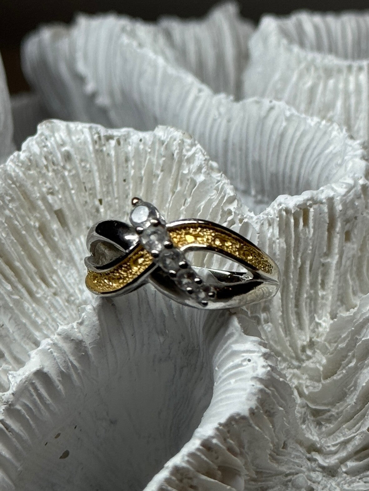925 Sterling Silver Gold Plated Part White Beryl Ring Size 6.5
