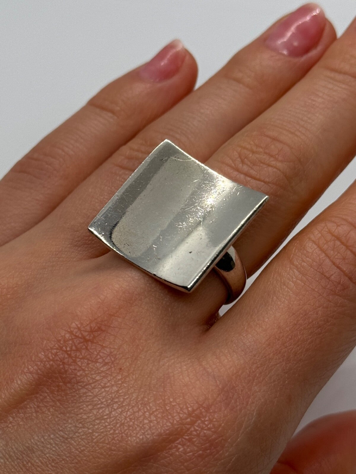 925 Sterling Silver Ring Size 8