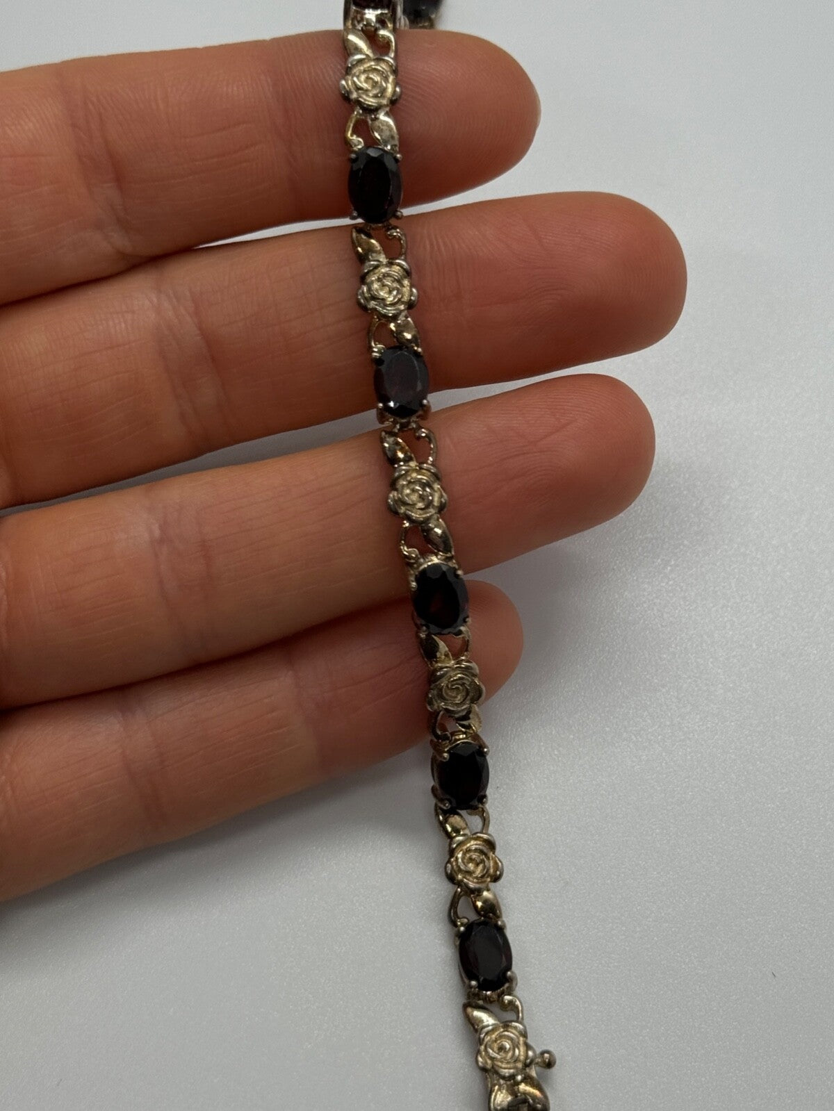 925 Sterling Silver Garnet Flowers Bracelet