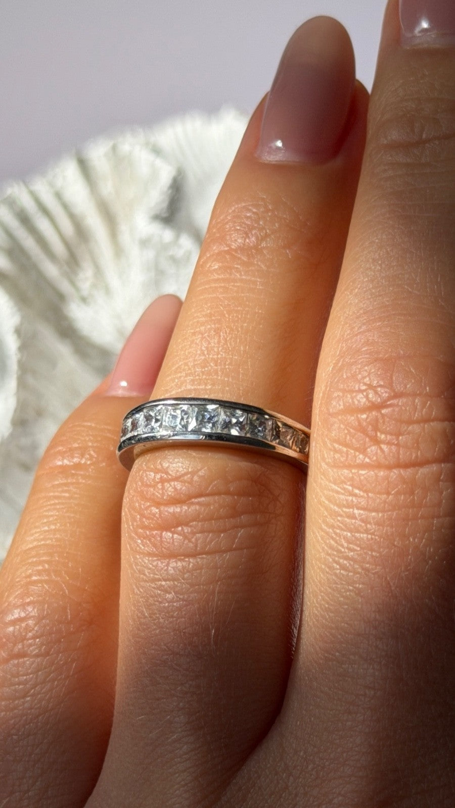 Shiny 925 Sterling Silver Cz Ring Size 6
