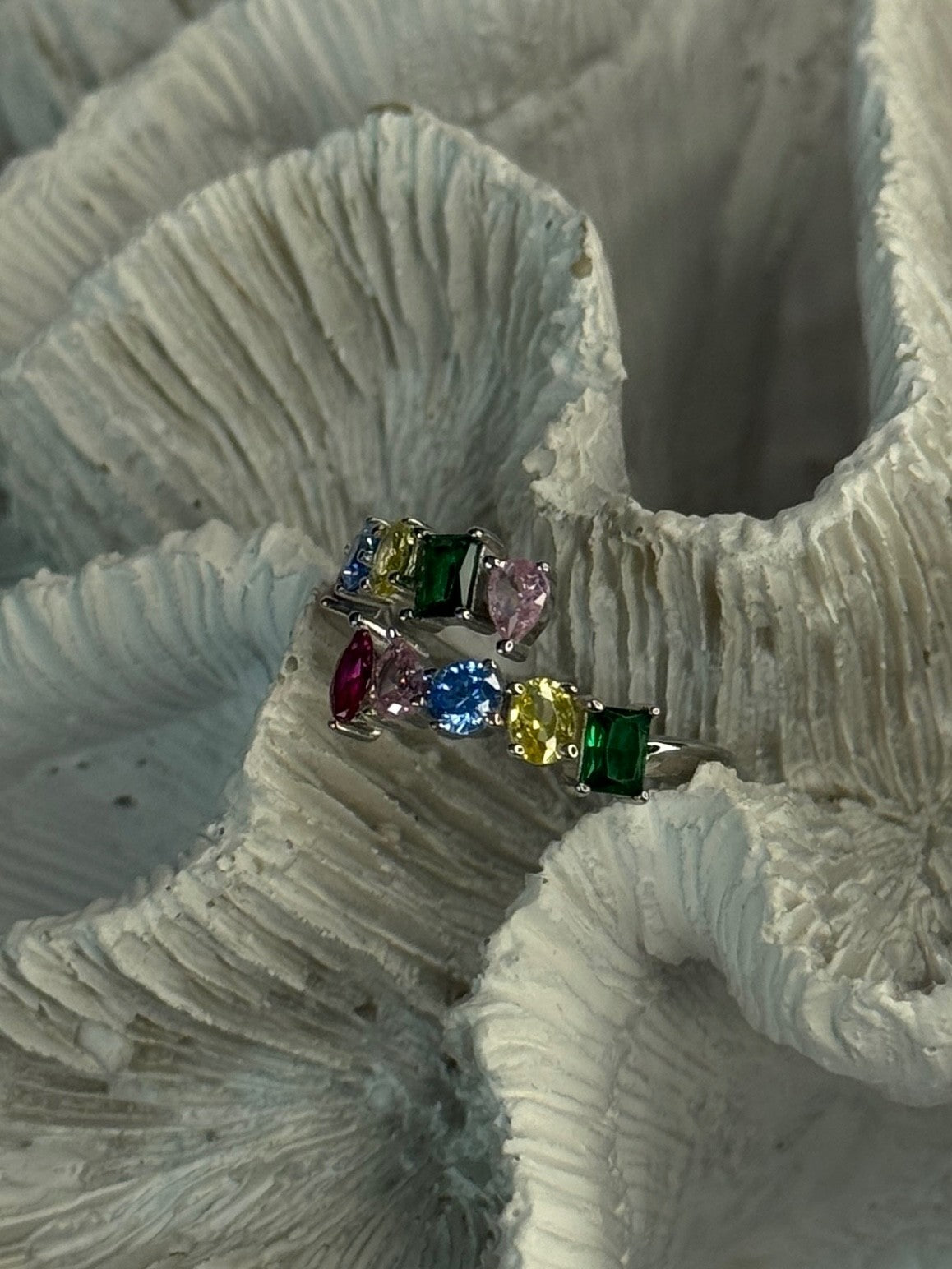 925 Sterling Silver Ring Multicolor CZ Size 7 Sizable