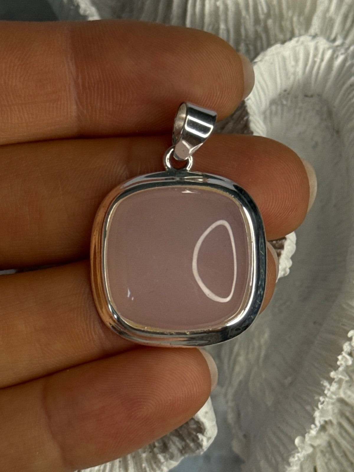 Elegant 925 Sterling Silver Morganite Pendant Length 1.40 Inch