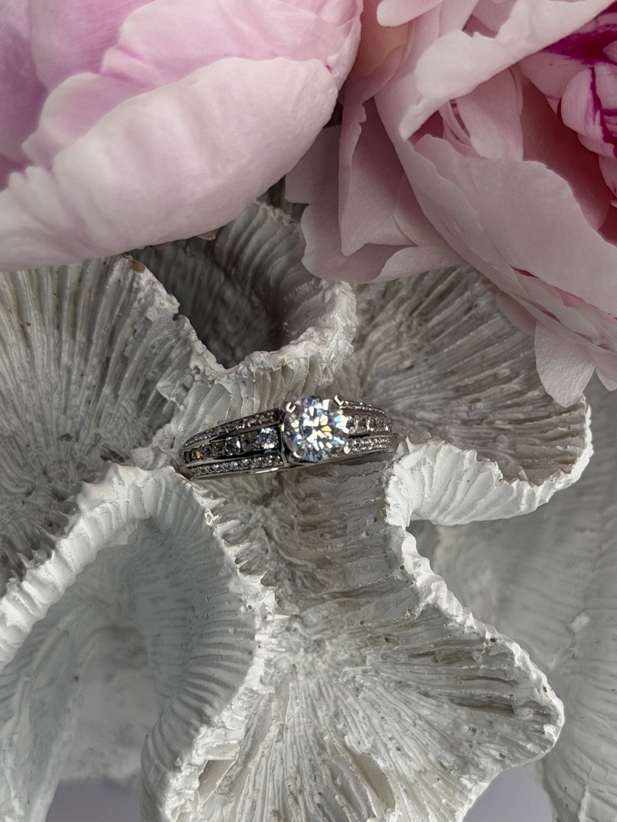 GOC 925 Sterling Silver tcw 1.32 Cz  Ring Size 7