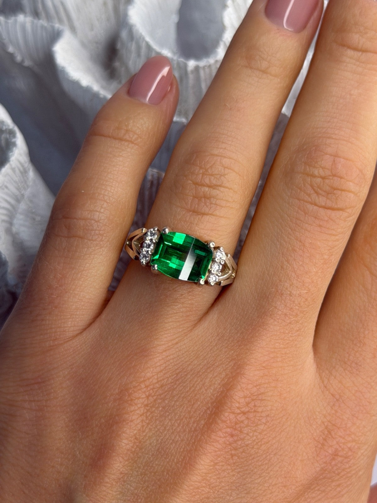 925 Sterling Silver Green Crystal & Cz Ring Size 7