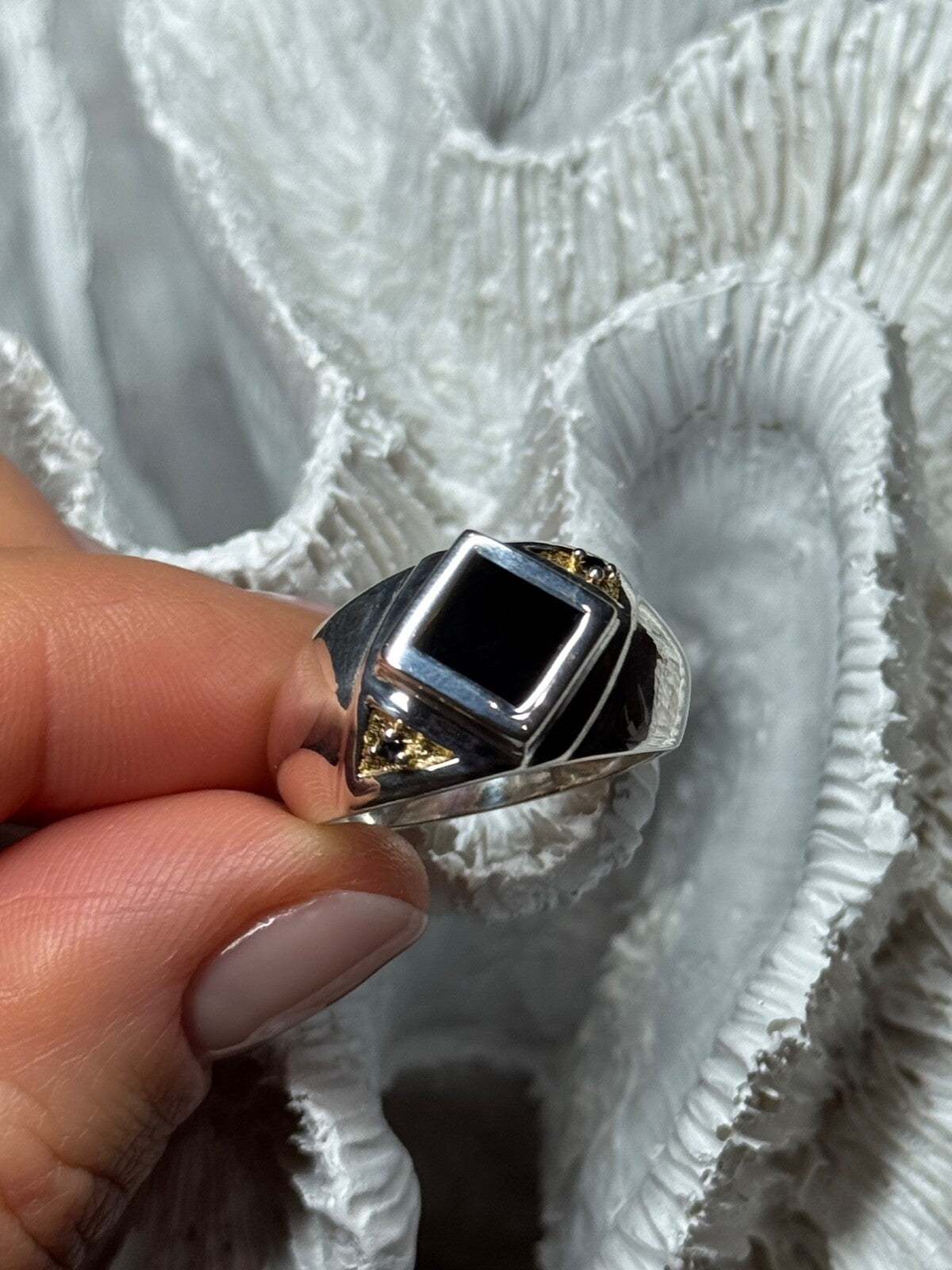 925 Sterling Silver Black Enamel & Black Diamonds Men'S Ring Size 8.3