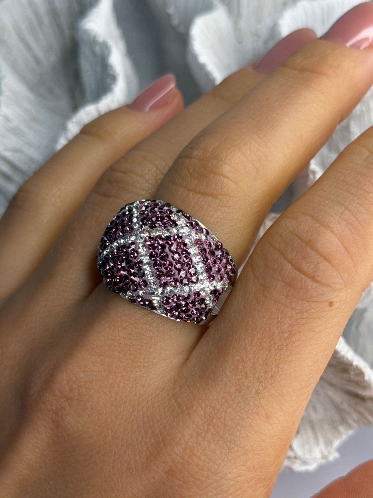 Beautiful Design 925 Sterling Silver Cz Ring Size 8