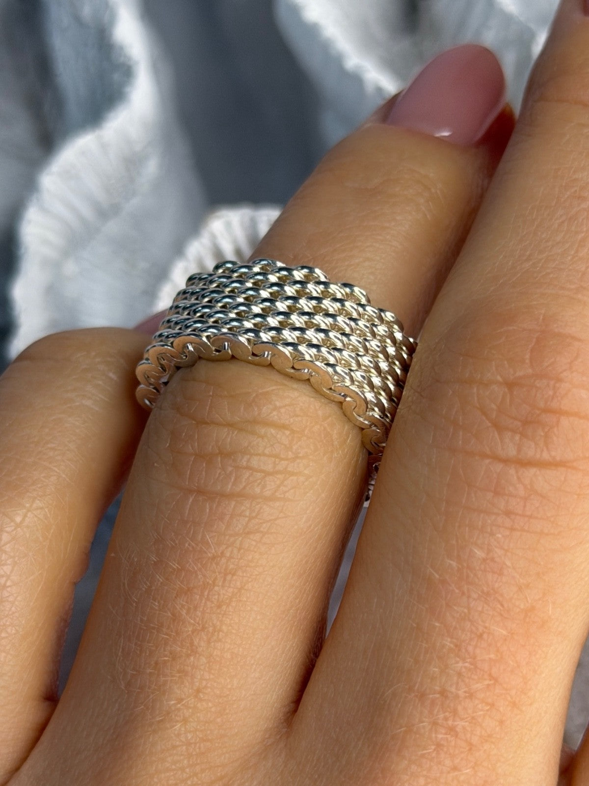 Elegant Unique Design 925 Sterling Silver Ring Size 6