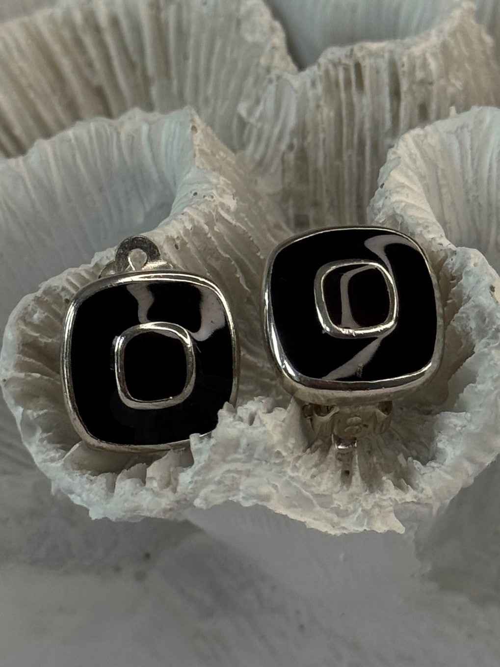 925 Sterling Silver Black & Brown Onyx Clip Earrings Length 0.60 Inch
