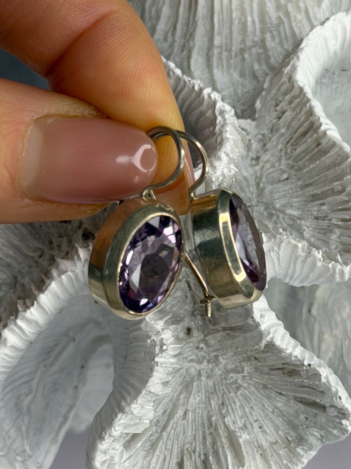 Beautiful Vintage 925 Sterling Silver Amethyst Earrings