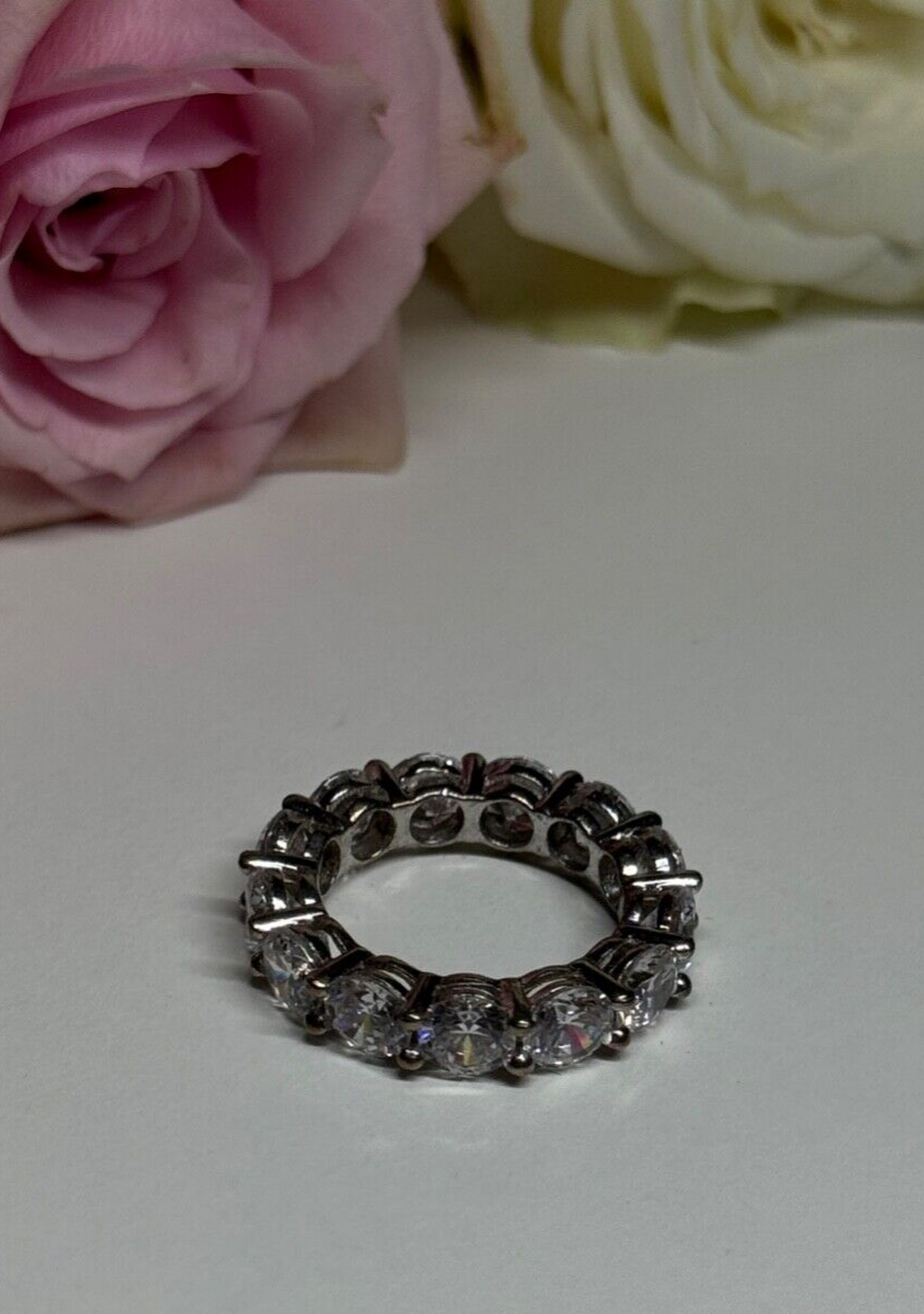 925 Sterling Silver CZ Ring Size 4