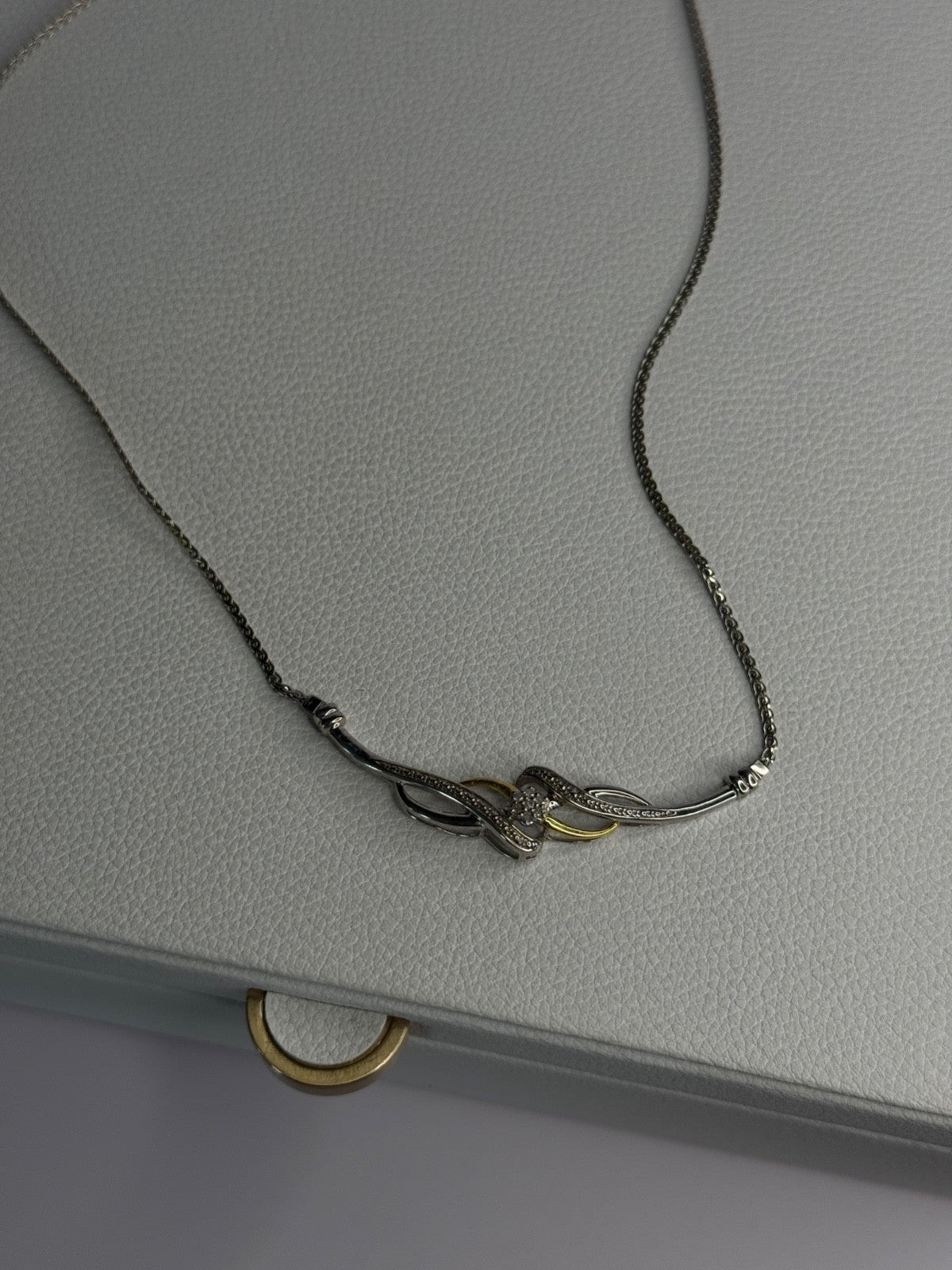 Elegant 925 Sterling Silver Gold Plated Part Diamond Necklace