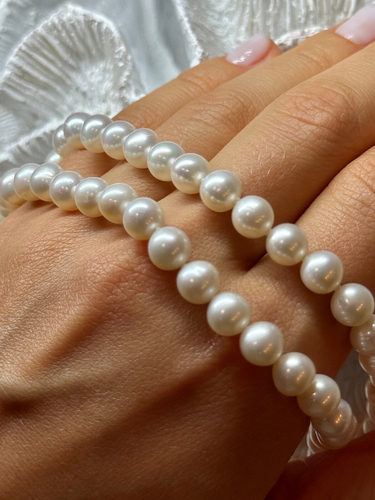 14K White Gold Clasp Fresh Water Pearl Necklace 18 Inch