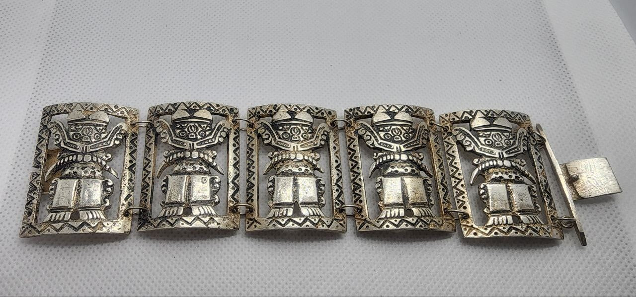 900 Silver Bracelet