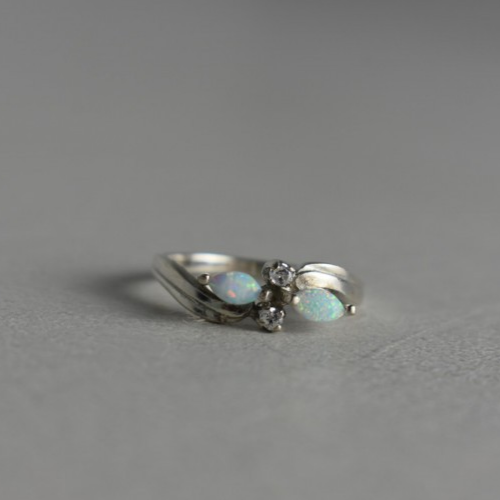 925 Sterling Silver Opal & CZ Ring Size 6.5