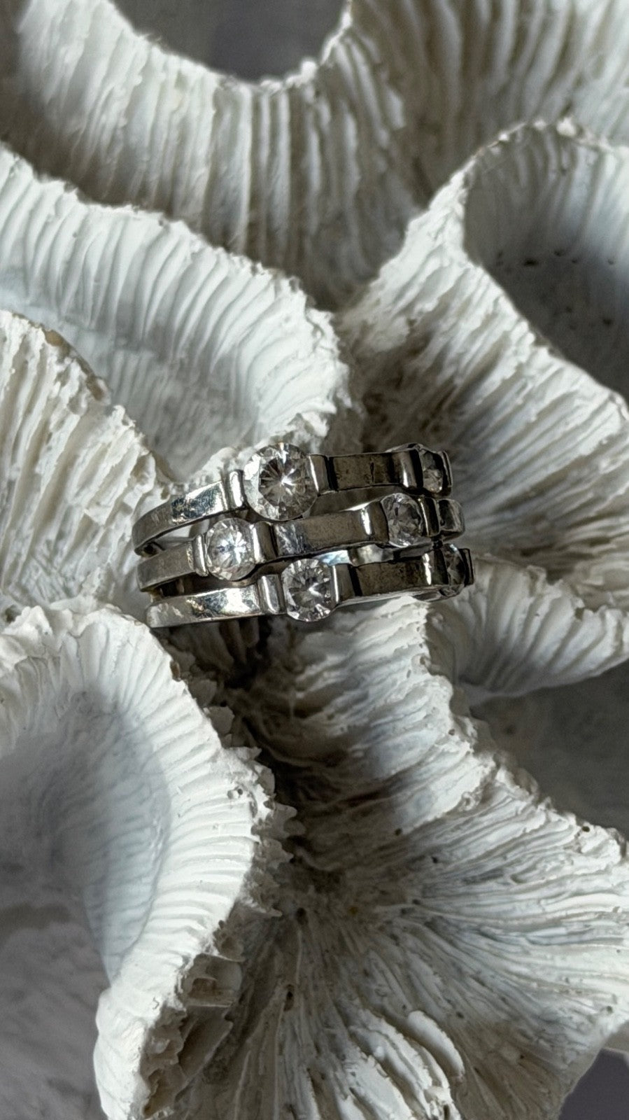 Elegant Design 925 Sterling Silver White Topaz Ring Size 8