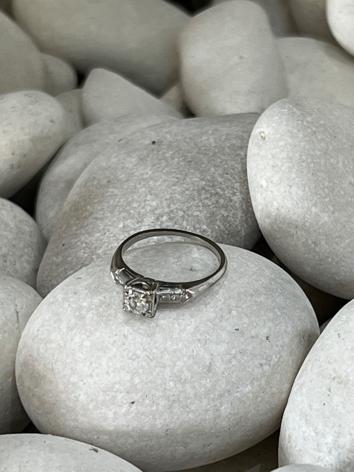 Jabel 18K White Gold Diamonds Ring Size 4.5