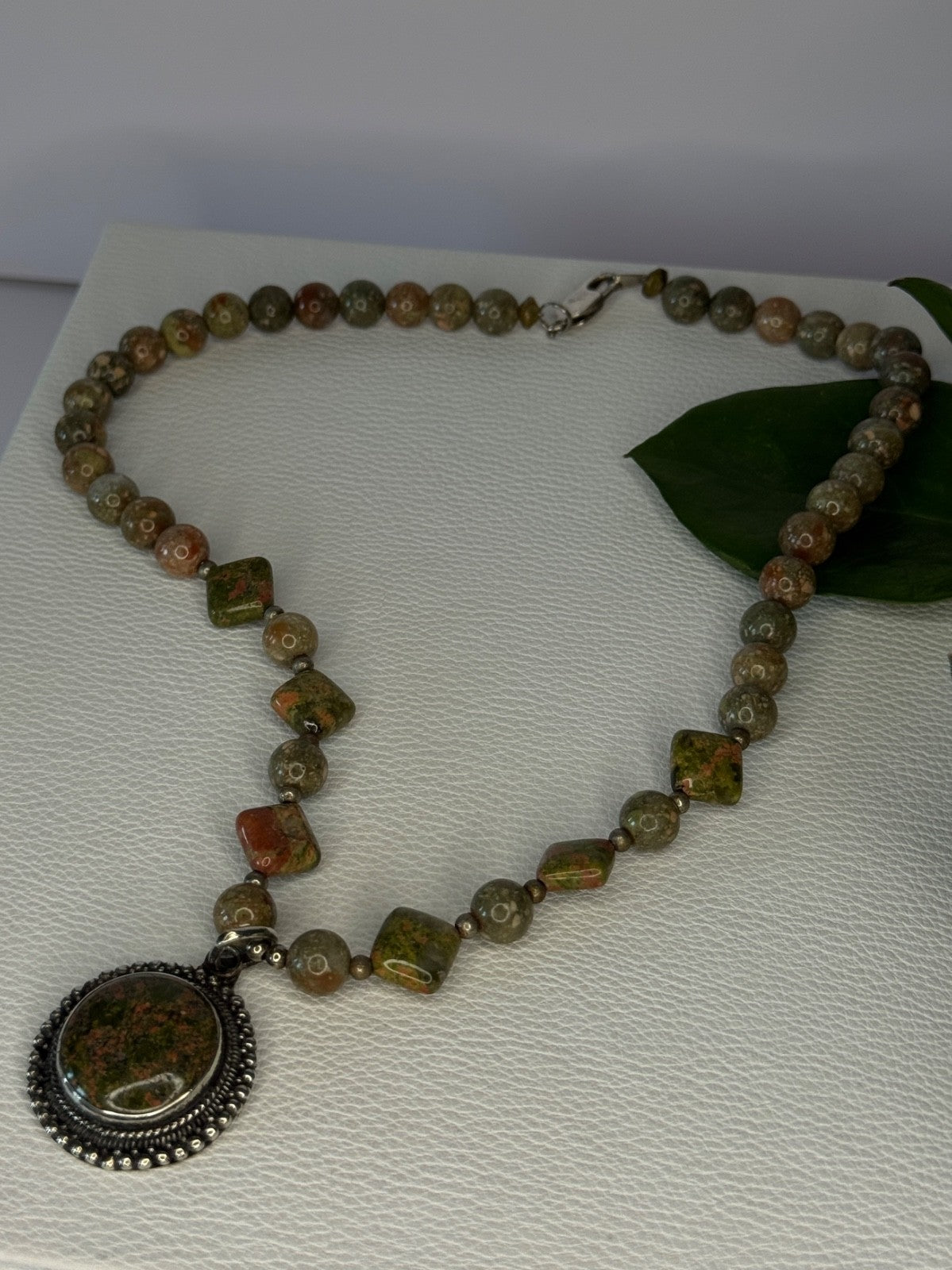 Vintage 925 Sterling Silver Unakite Necklace Length 17 Inch