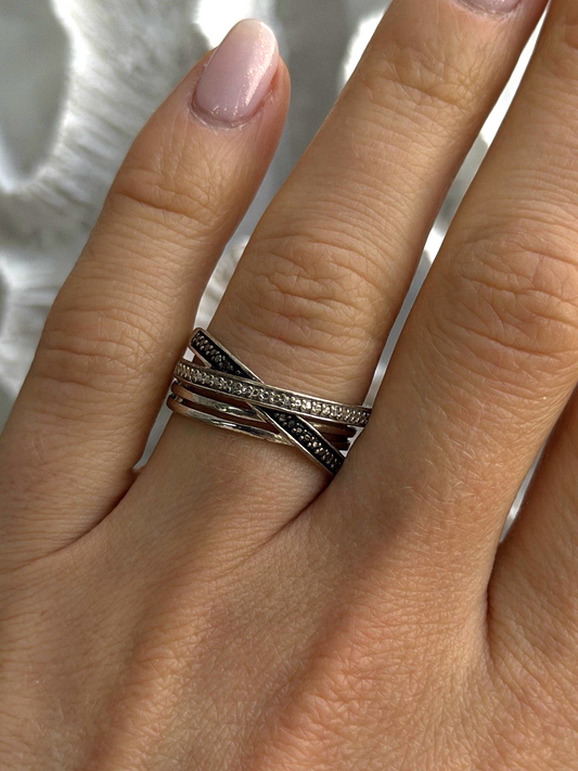 925 Sterling Silver White & Black Diamonds Ring Size 7