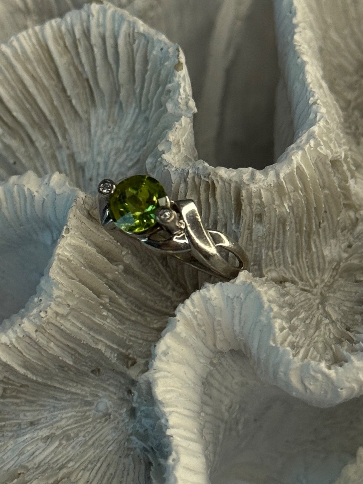 925 Sterling Silver Peridot & Beryl Ring Size 6