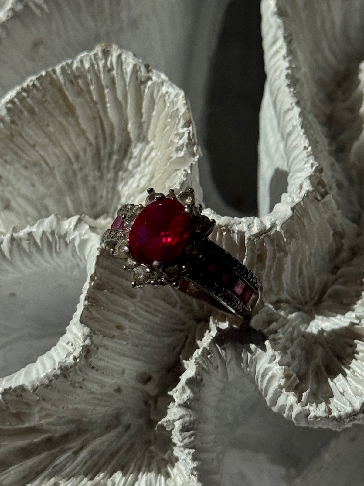925 Sterling Silver Ruby & Beryl Flower Ring Size 7