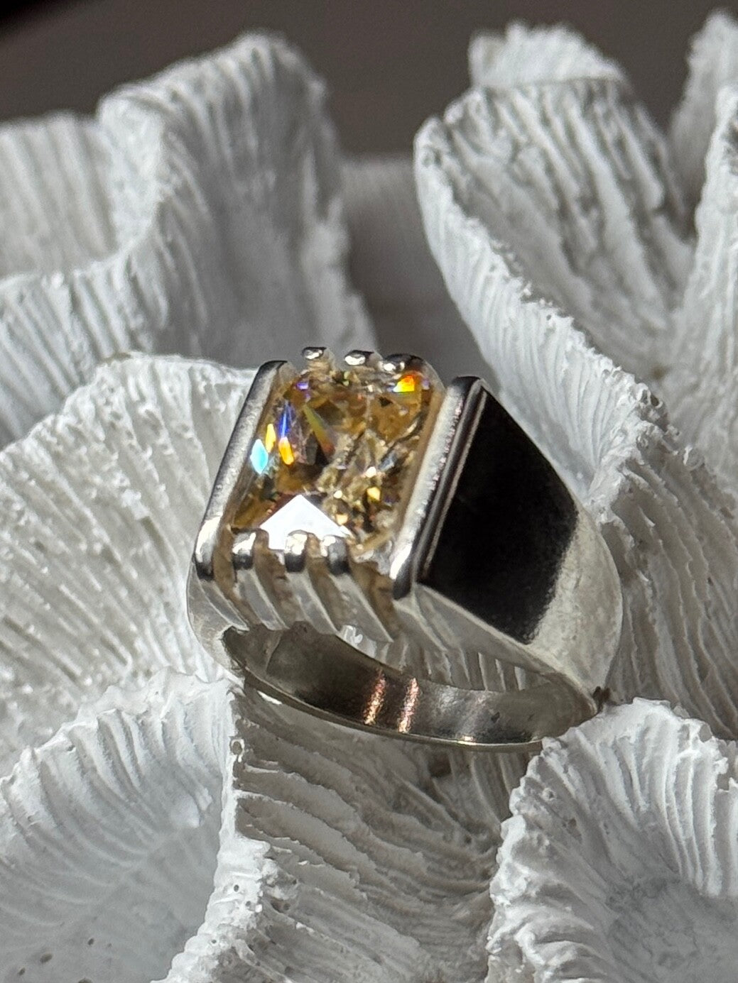 Men'S 925 Sterling Silver Yellow Spinel Ring Size 8.5