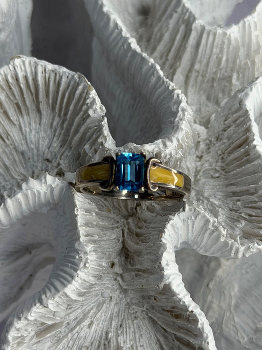 Avon 925 Sterling Silver Topaz & Enamel Ring Size 10