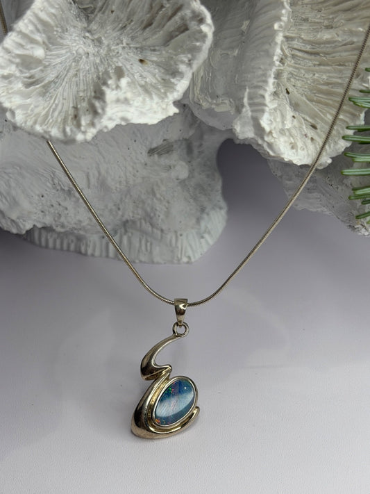 Italy 925 Sterling Silver Opal Necklace Length 16 in
