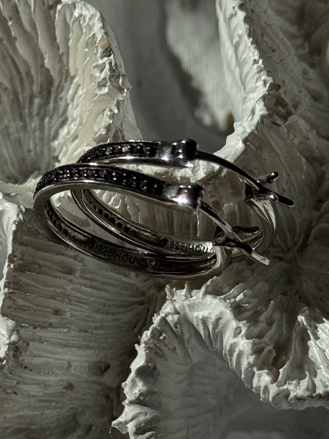 925 Sterling Silver Onyx Hoop Earrings